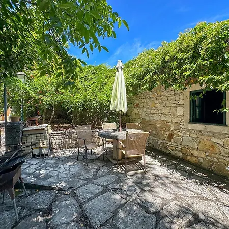 Casinha Casalinho Do Outeiro Holiday home *